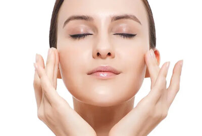 2022-9-22 (抚摸脸）